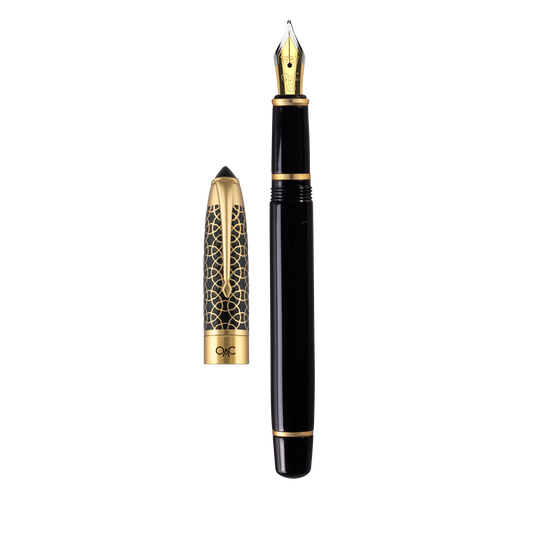 Epic Ebony Gold Fountain Pen