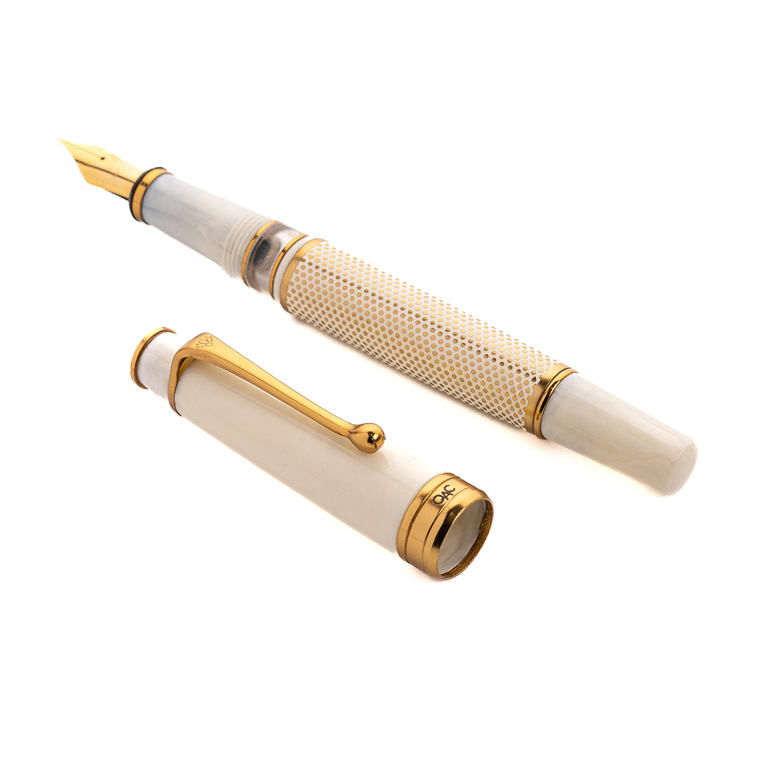 Royale Ivory Polka Dot Fountain Pen