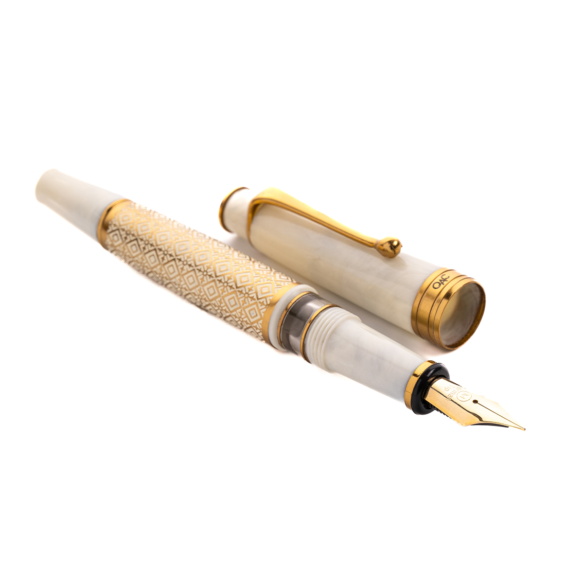 ROYALE FOUNTAIN PEN - IVORY DIAMOND