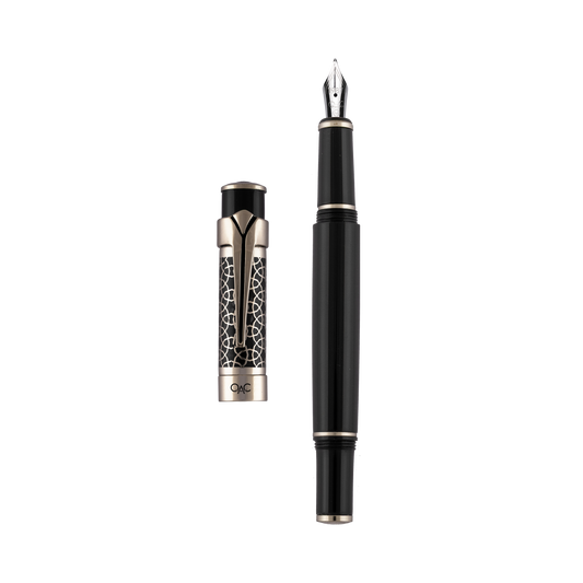 Valor Ebony Platinum Fountain Pen