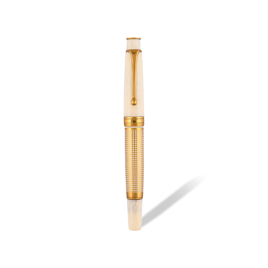 Royale Ivory X Hatch Fountain Pen