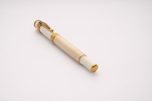 Autograph Ivory Polka Dot Fountain Pen