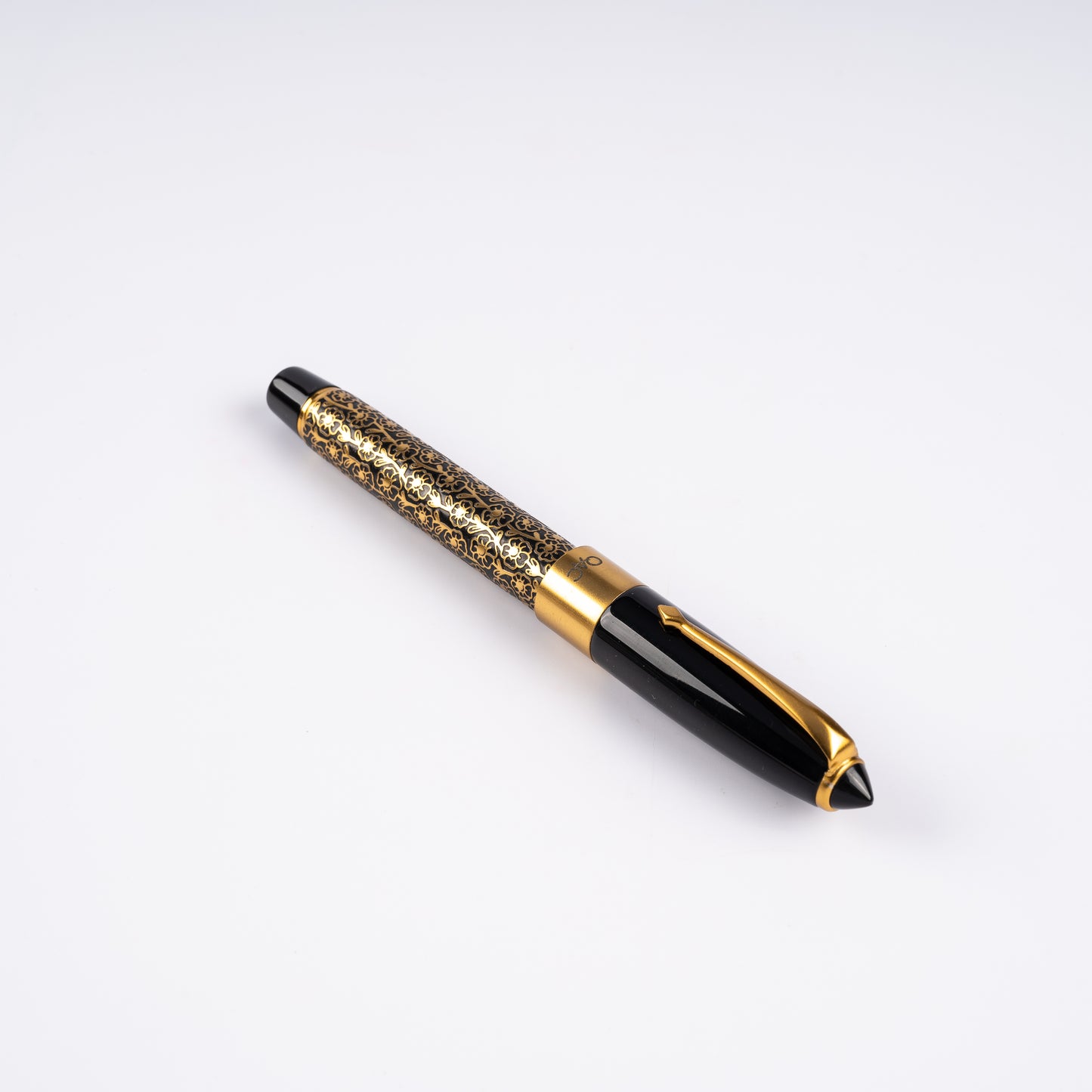 Epic Ebony Blossom Fountain Pen