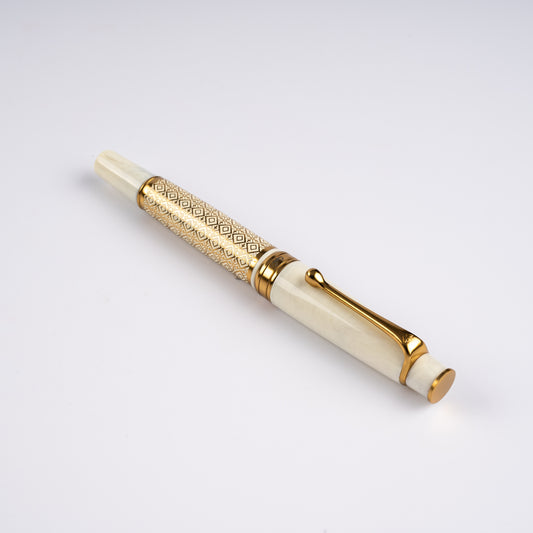 Royale Ivory Diamond Fountain Pen