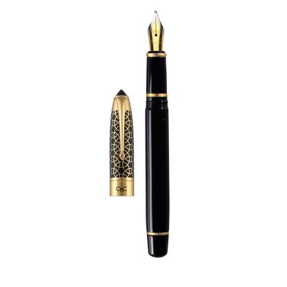 Epic Ebony Gold Fountain Pen