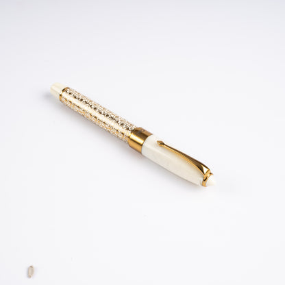 Epic Ivory Blossom Fountain Pen