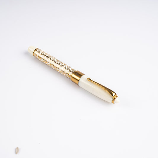 Epic Ivory Blossom Fountain Pen