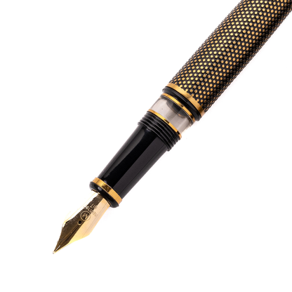 Royale Ebony Polka Dot Fountain Pen