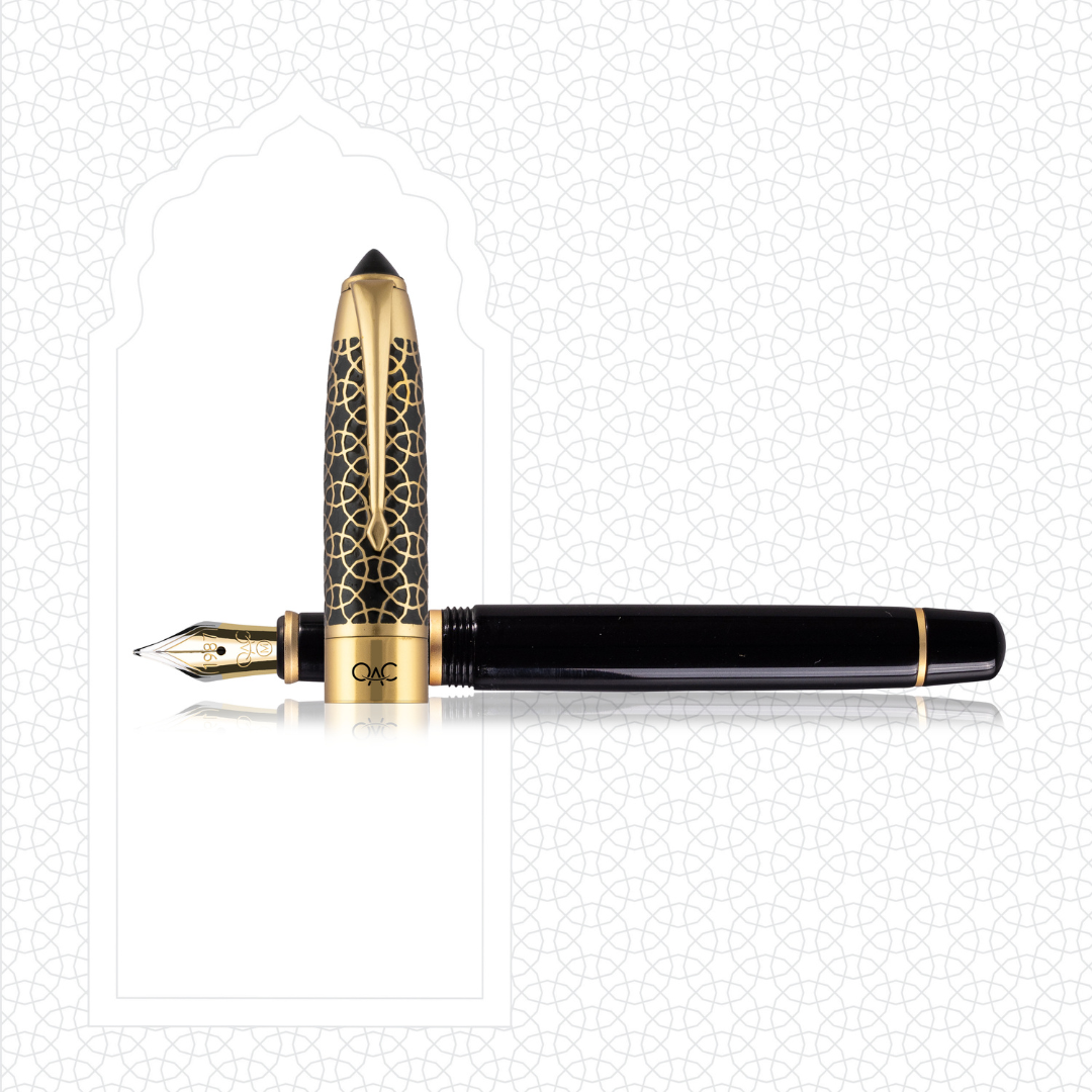 Epic Ebony Gold Fountain Pen