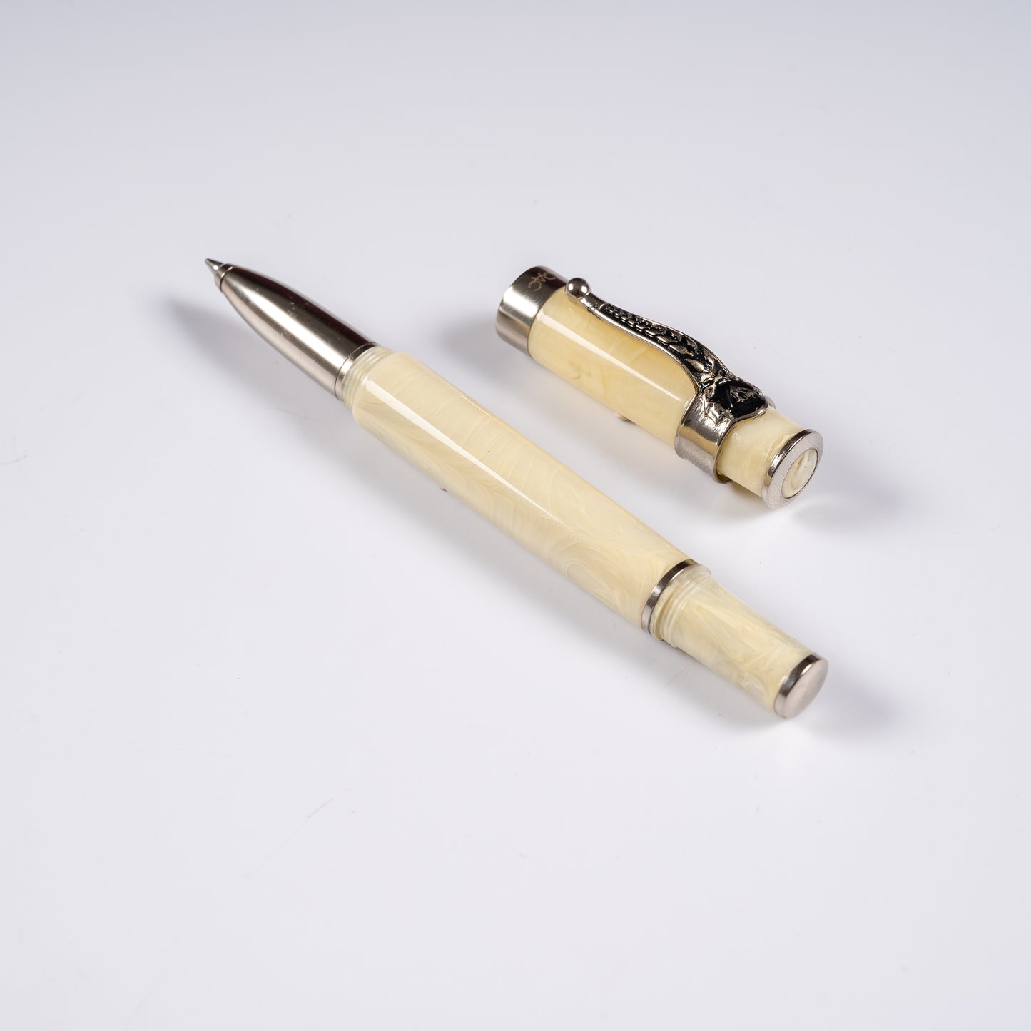 Autograph Rare Roller Ball Pen Ivory