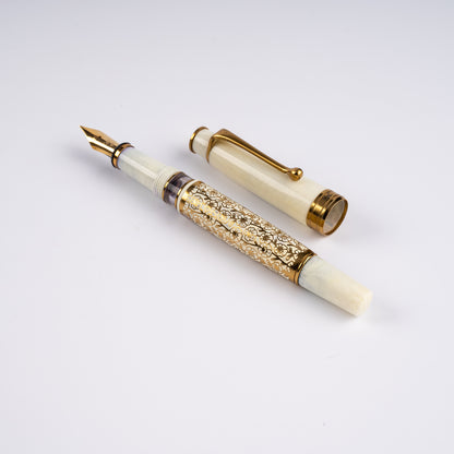 Royale Ivory Blossom Fountain Pen