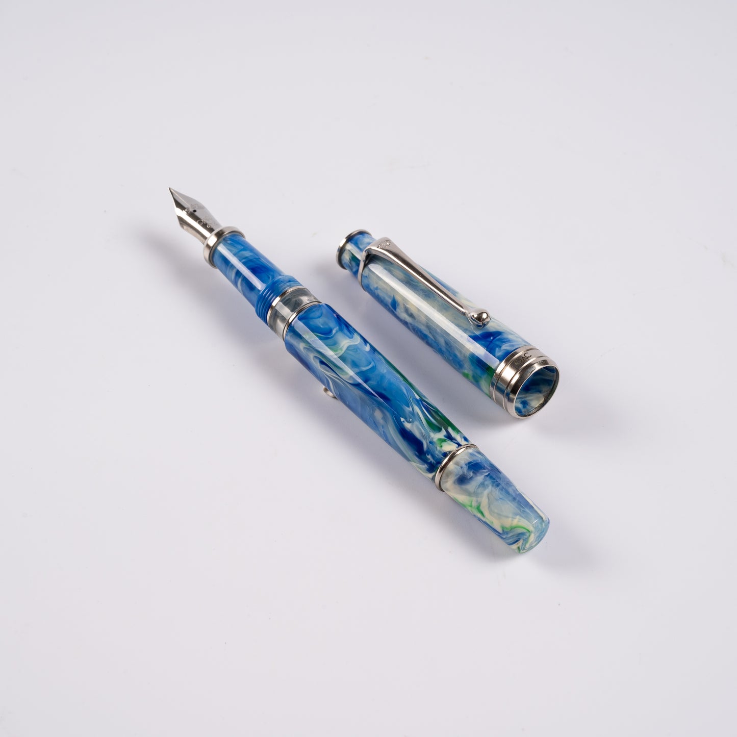 Royale Rare Fountain Pen Blue