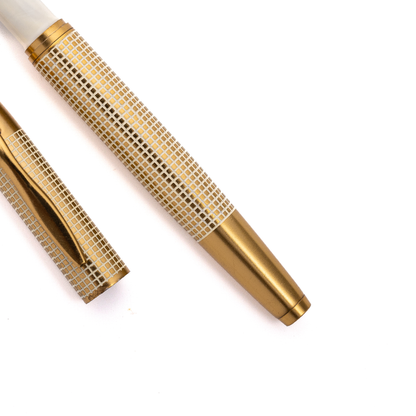 EFFEX FOUNTAIN PEN - IVORY X HATCH