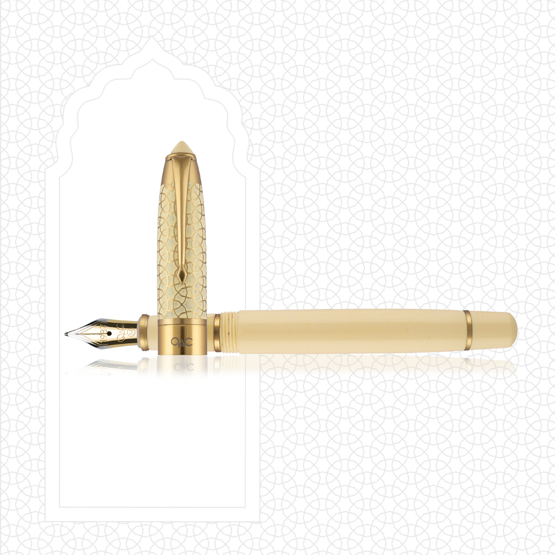 Epic Ivory Gold Fountain Pen