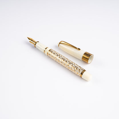 Epic Ivory Blossom Fountain Pen