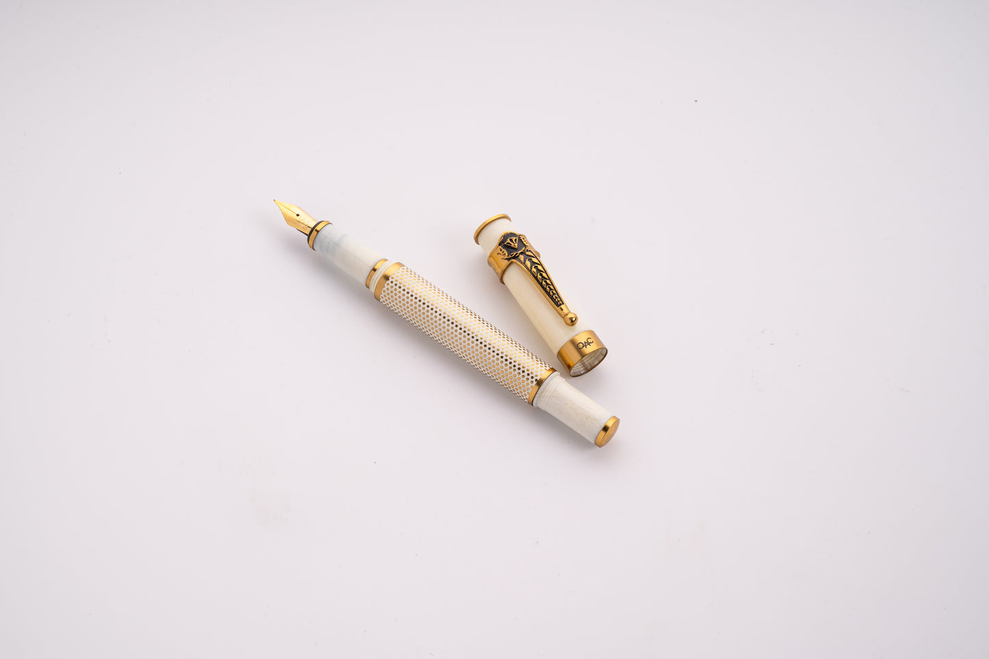 Autograph Ivory X Hatch Fountain Pen