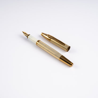 Effex Ivory X Hatch Fountain Pen