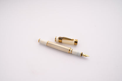 Autograph Ivory X Hatch Fountain Pen