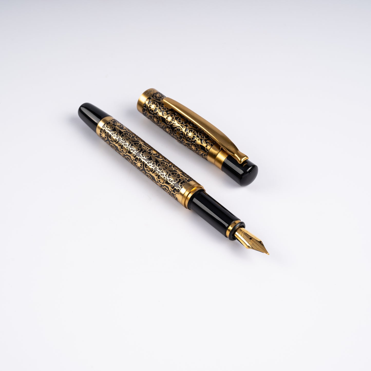 Tulip Ebony Blossom Fountain Pen
