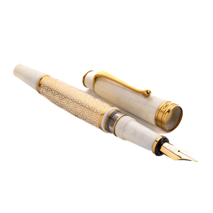 ROYALE FOUNTAIN PEN - IVORY DIAMOND