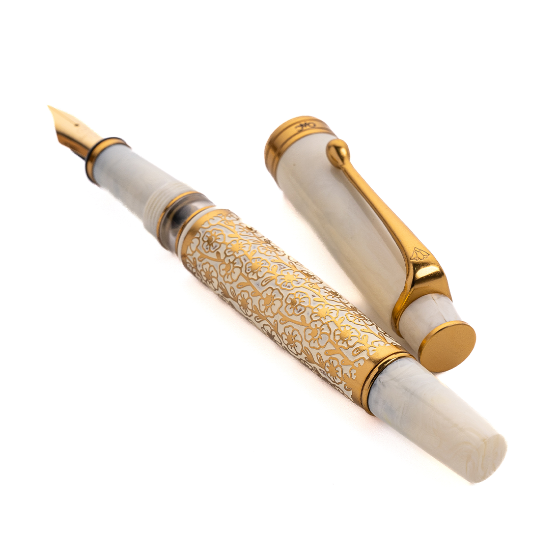 Royale Ivory Blossom Fountain Pen
