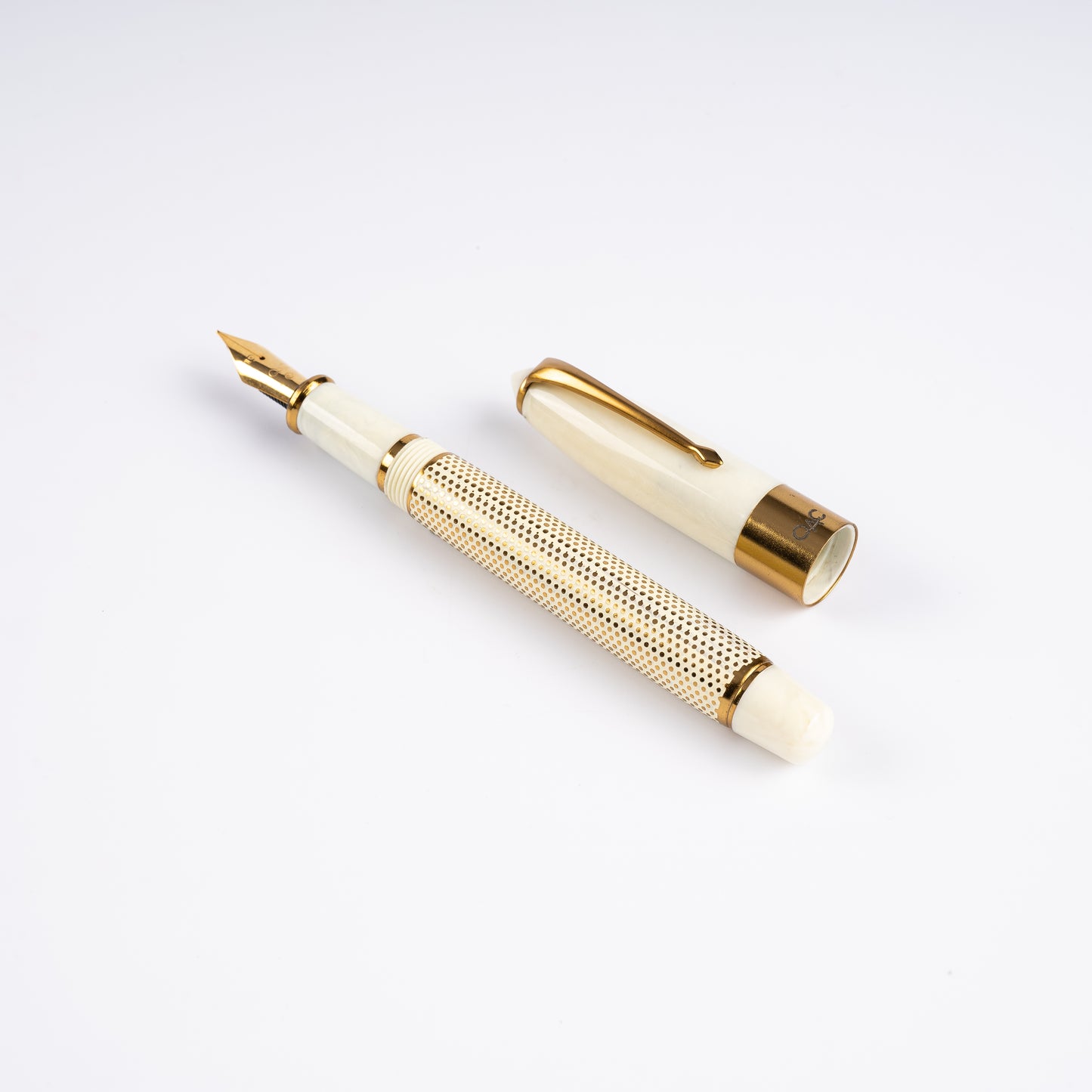 Epic Ivory Polka Dot Fountain Pen