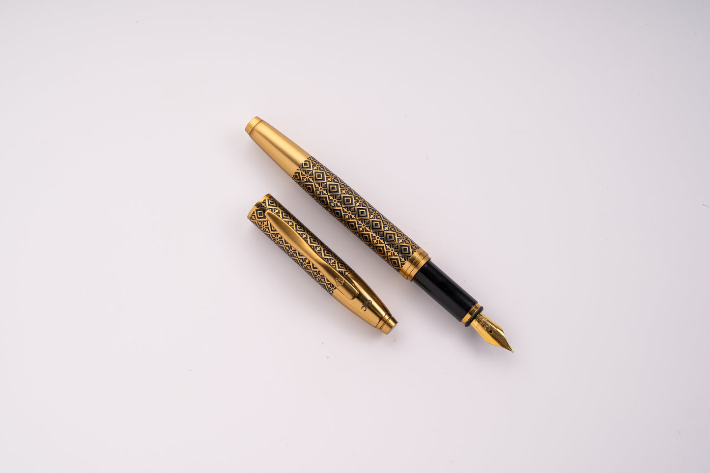 Effex Ebony Diamond Roller Ball Pen