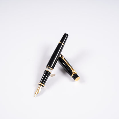 Royale Classic Fountain Pen Diplomat