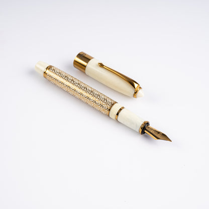 Epic Ivory Diamond Fountain Pen