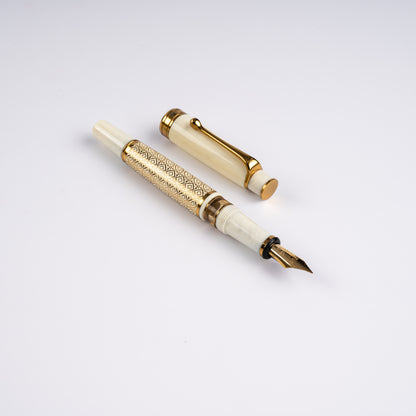 Royale Ivory Diamond Fountain Pen