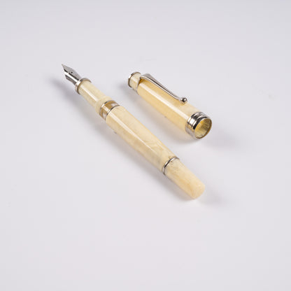 Royale Rare Fountain Pen Ivory