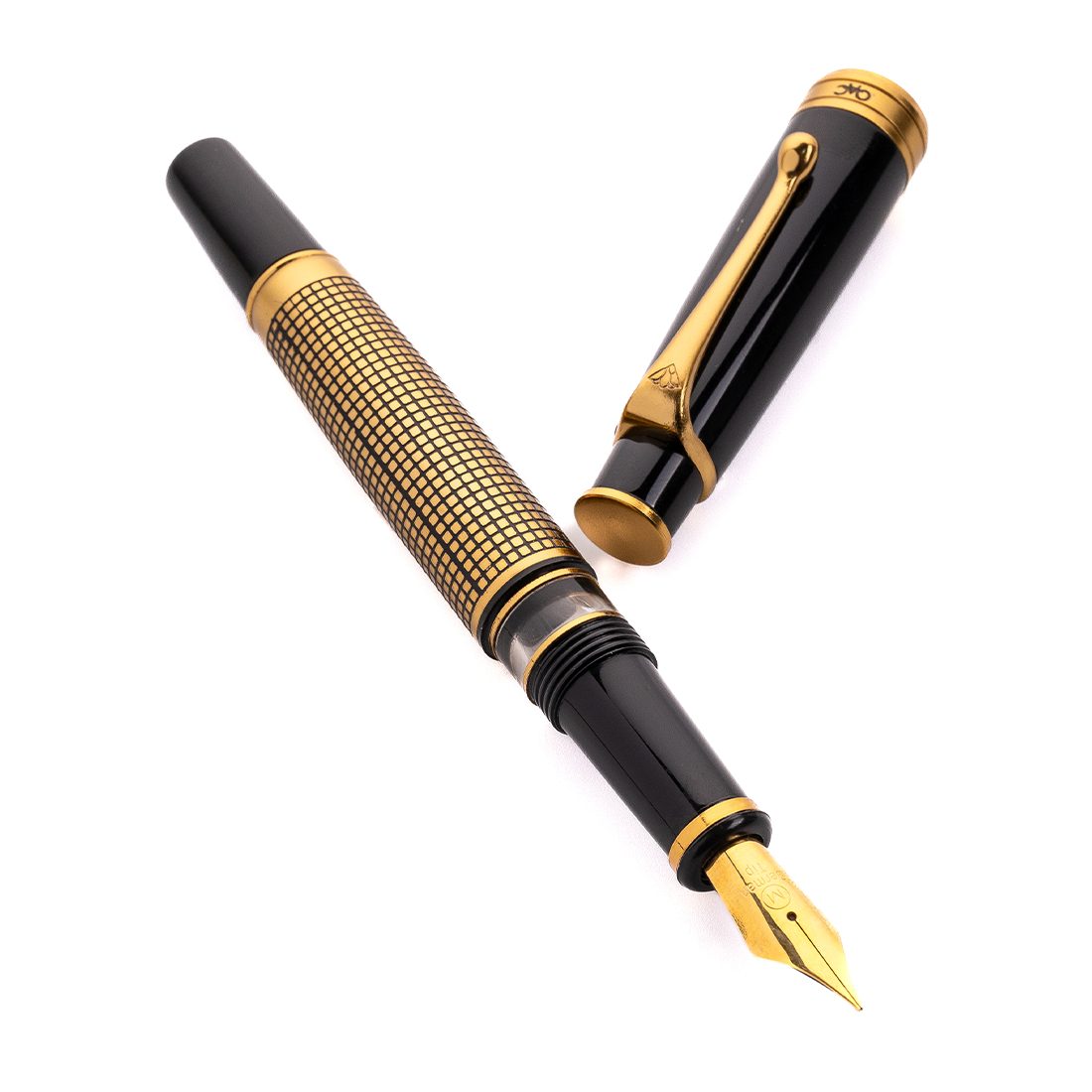 Royale Ebony X Hatch Fountain Pen