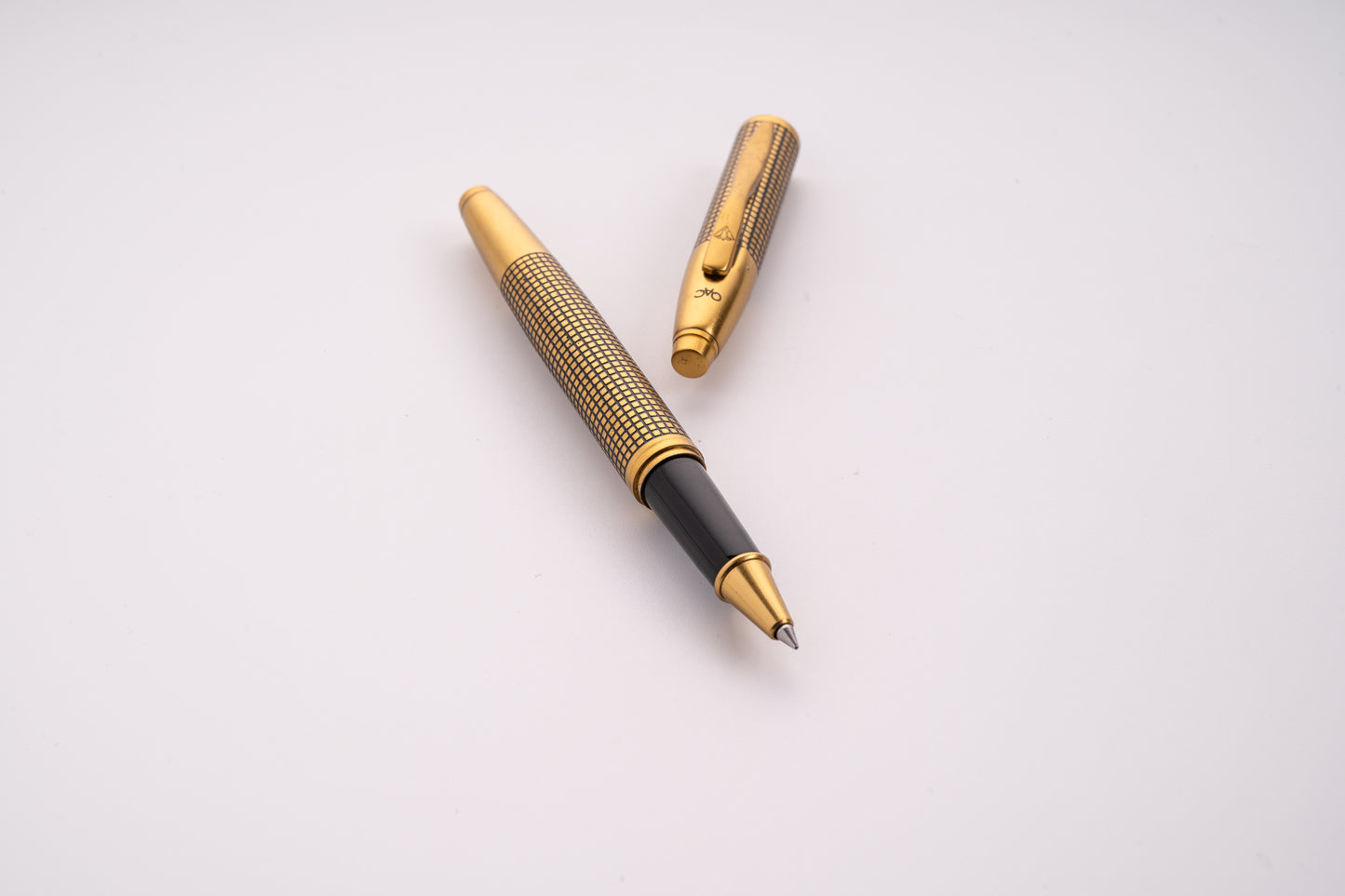 Effex Ebony X Hatch Roller Ball Pen