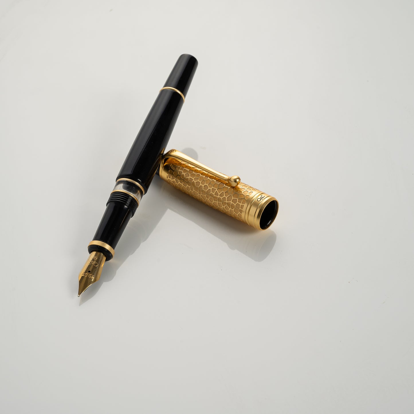Royale Classic Fountain Pen Sovereign