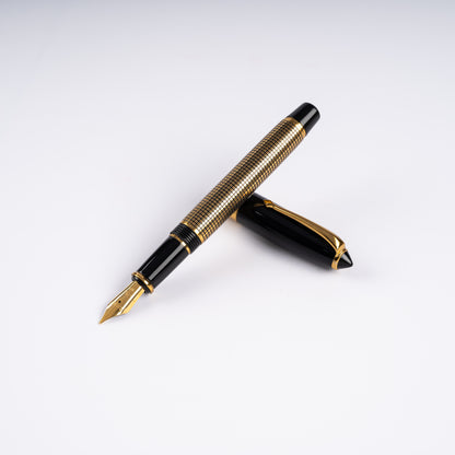 Epic Ebony X Hatch Fountain Pen