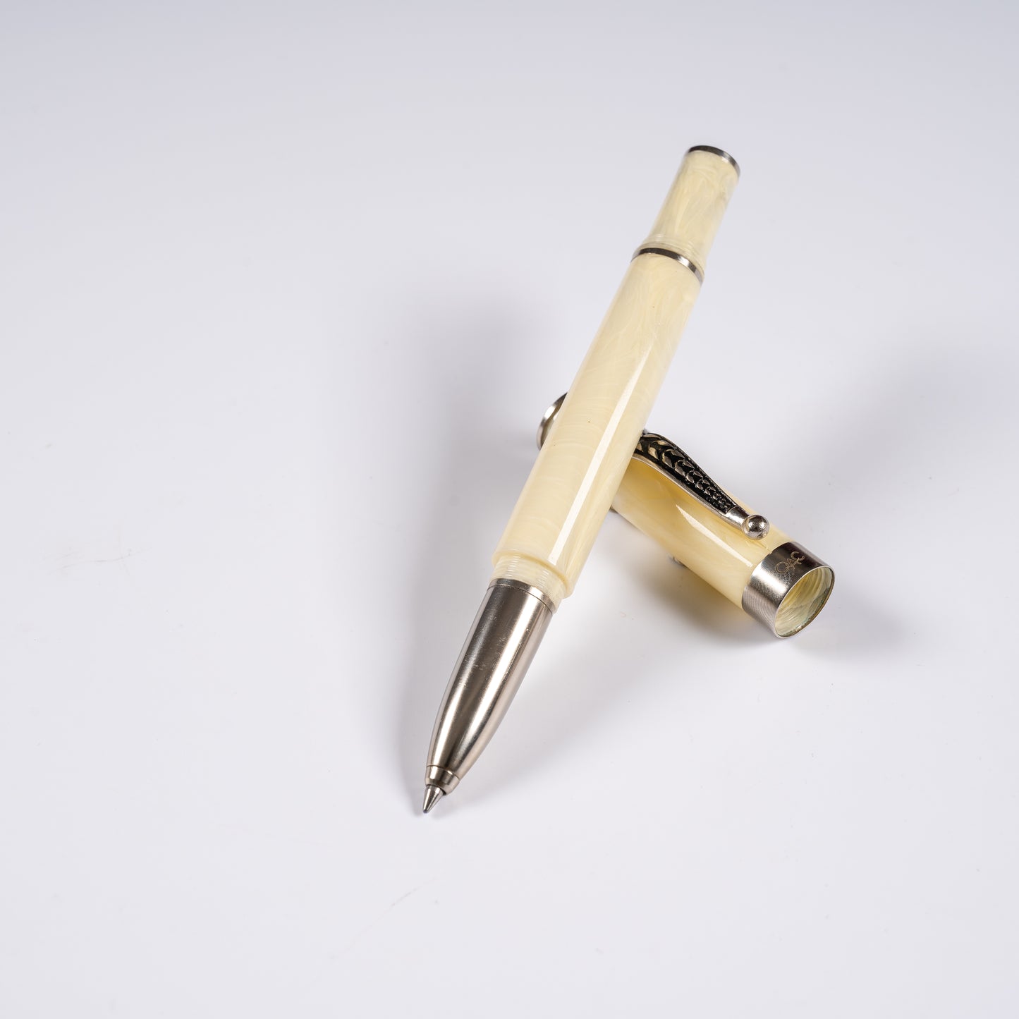 Autograph Rare Roller Ball Pen Ivory