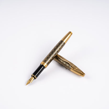 Effex Ebony Diamond Fountain Pen