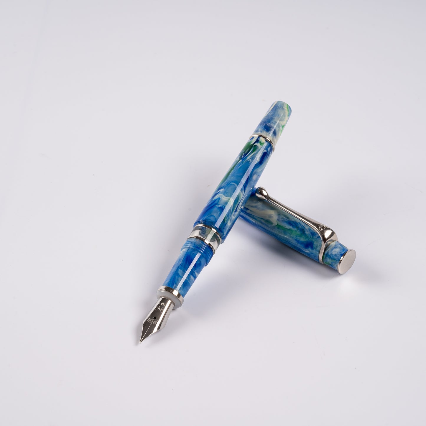 Royale Rare Fountain Pen Blue