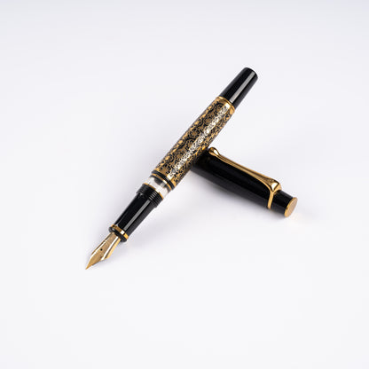 Royale Ebony Blossom Fountain Pen