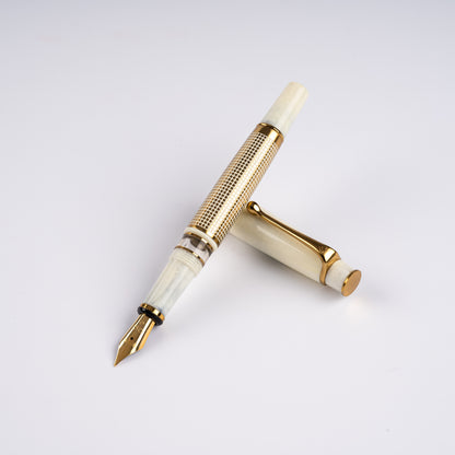 Royale Ivory X Hatch Fountain Pen
