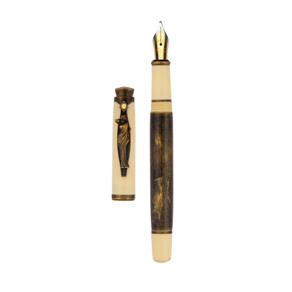 Drape  Saree Clip Fountain pen Ivory