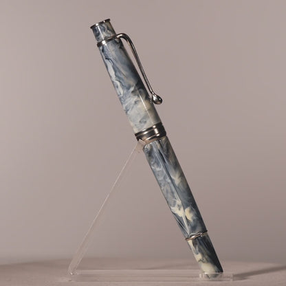 Royale Rare Fountain Pen Black