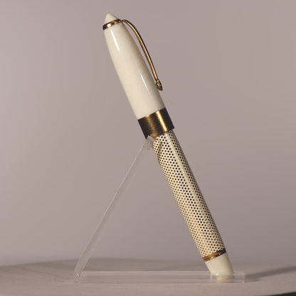 Epic Ivory Polka Dot Fountain Pen