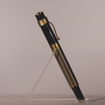 Autograph Ebony X Hatch Fountain Pen