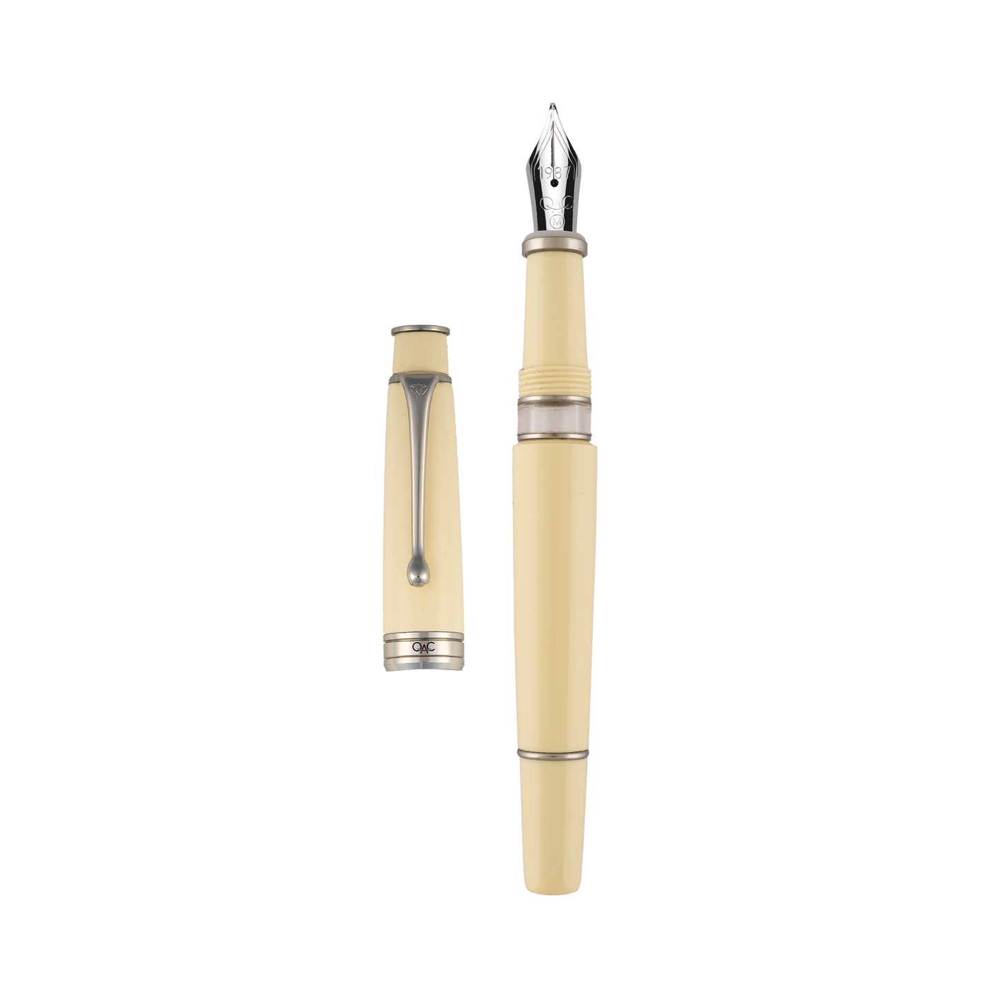 Royale Classic Fountain Pen Ivory Platinum Diplomat