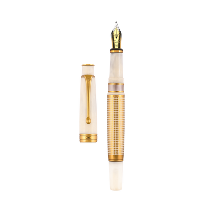 Royale Ivory X Hatch Fountain Pen