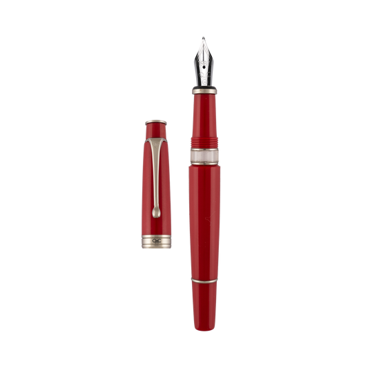 Royale Classic Fountain Pen Red Platinum Diplomat