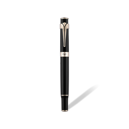 Valor Classic Fountain Pen Black Platinum Diplomat
